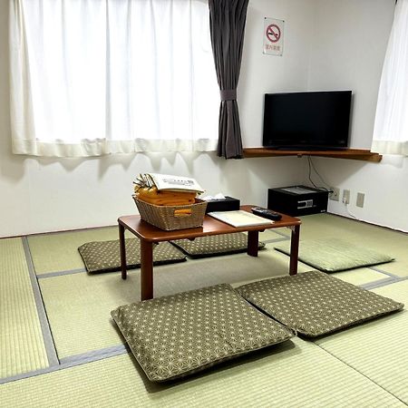 Nozawaonsen Guest House Miyazawa Экстерьер фото