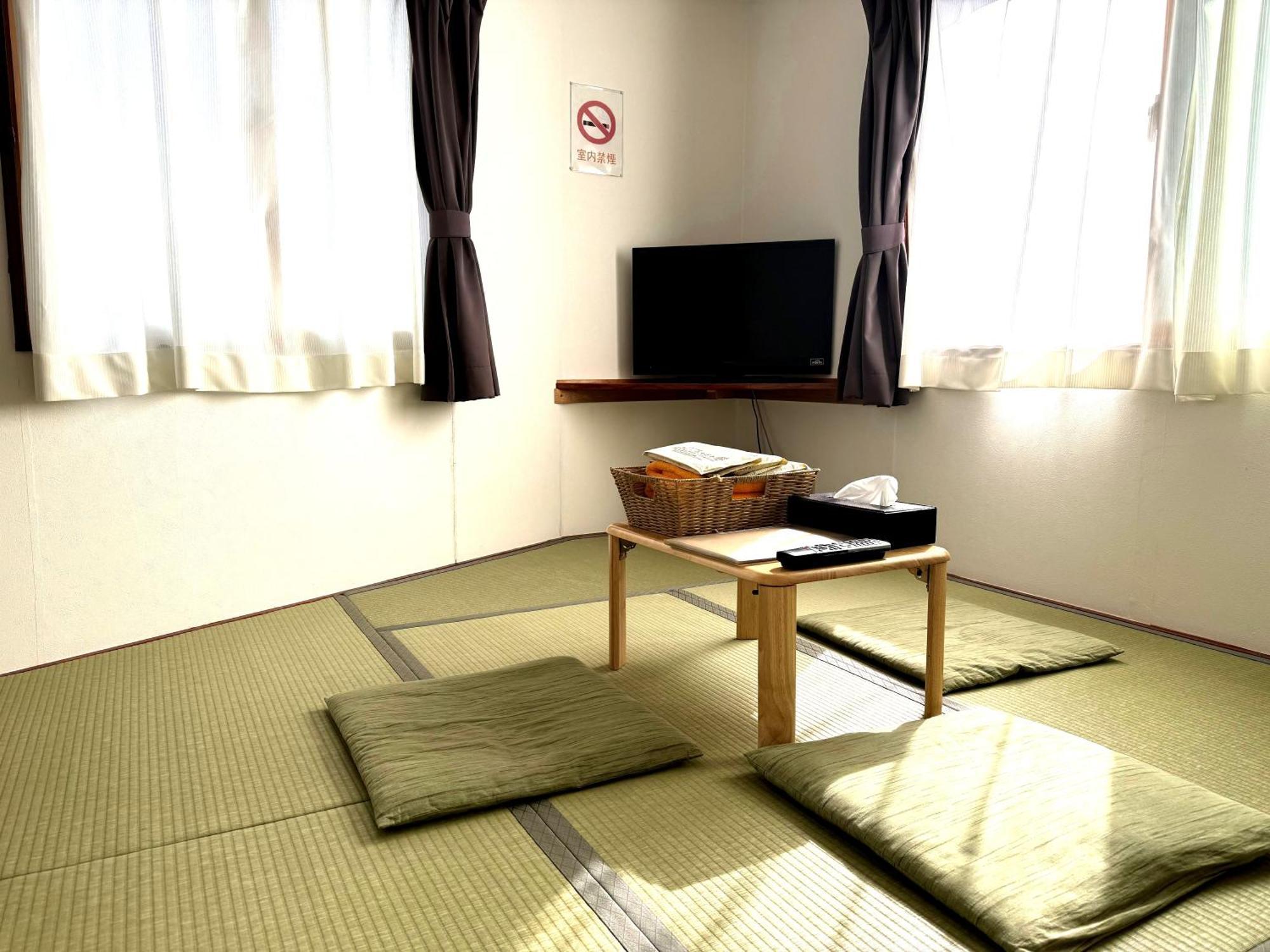 Nozawaonsen Guest House Miyazawa Экстерьер фото